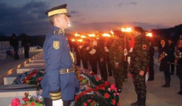 "UÇK Destanı" Törenleri Dün Gece Sona Erdi