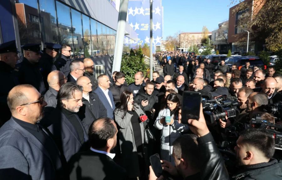 Kamu ve Özel Sektör: Başkentte Tüm Toplu Taşıma Hatları Durdu