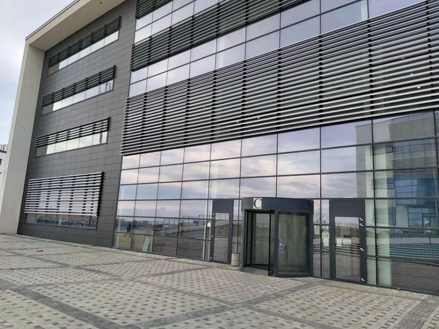 Priştine, Graçanica ve Nobırda’da 24 Mülk ve 11 Vila Bloke Edildi