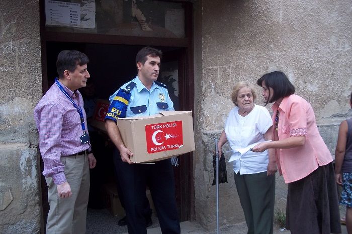 Türk Polisinden Bir Yardım Kampanyası Daha