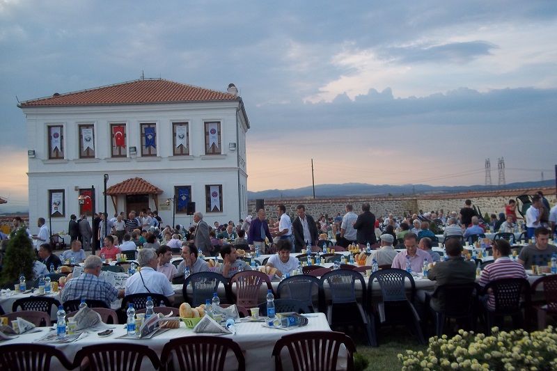 Sultan Murat Hüdavendigar Kabri Başında Anıldı