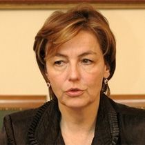 Cooper Dipnotları Tanımlamak için Bugün Priştine'ye Geliyor