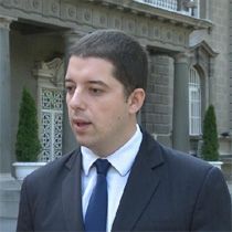 Djuriç: Diyalog Başarısının Sorumluluğu Priştine ve Uluslararası Camiada