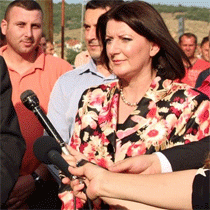 Parteş ve Klokot Jahjaga'yı Sıcak Karşıladı
