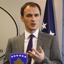 Dışişleri Eğitim Almamış Görevlilerin Mevcut Olduğunu Kabul Ediyor
