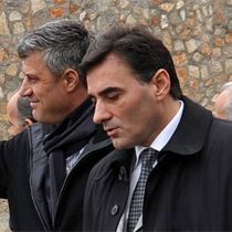 Türkler Thaçi'yi Destekliyor