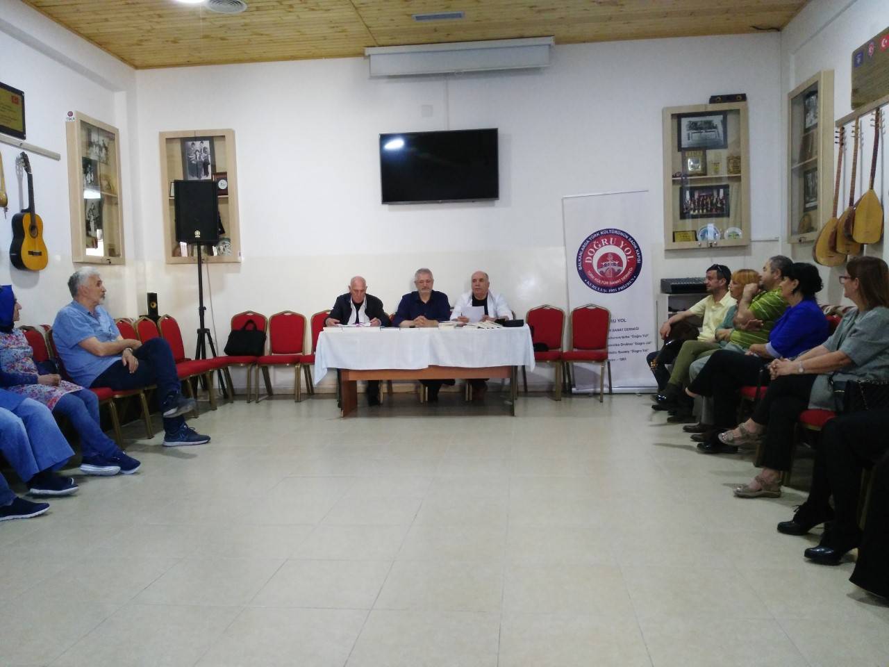 Fahri Tuna'nın Kırk Güzel İnsan'-ı Prizren'de Tanıtıldı