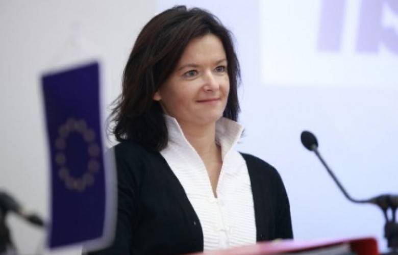 Kosova Vize Serbestisinin Son Kriterlerini Yerine Getirdi