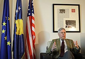 Feith: AB, Kosova'nın Avrupa Hedeflerine Sıkı Sıkıya Bağlı