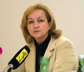 Avusturya Göçmenlerin Sınırdışı Edilmesinde İnsancıl Muamele Vaat Ediyor