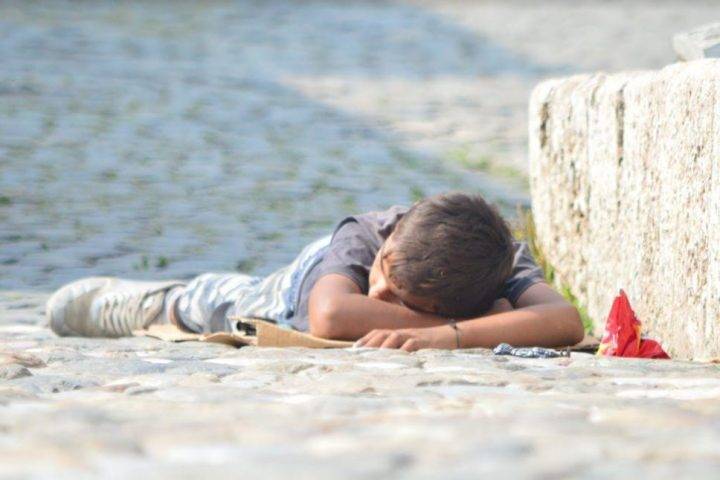 Kosova Polisi, 44 Çocuğu Dilenci Olarak Belirledi