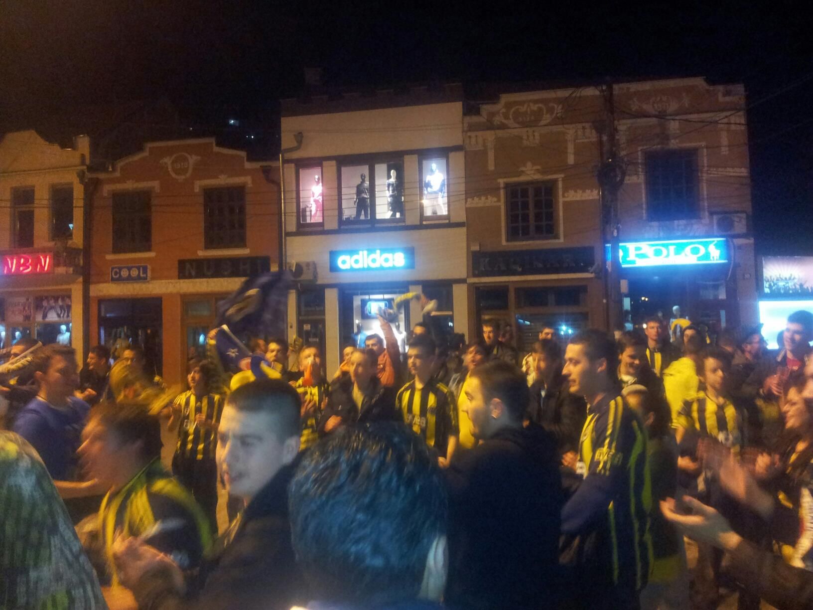 Fenerbahçe'nin Başarısı Prizren'de de Kutlandı