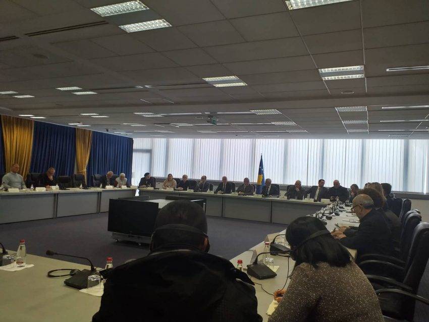 Haradinaj, Kayıp Kişiler Dernekleri İçin Bütçe Vaat Etti