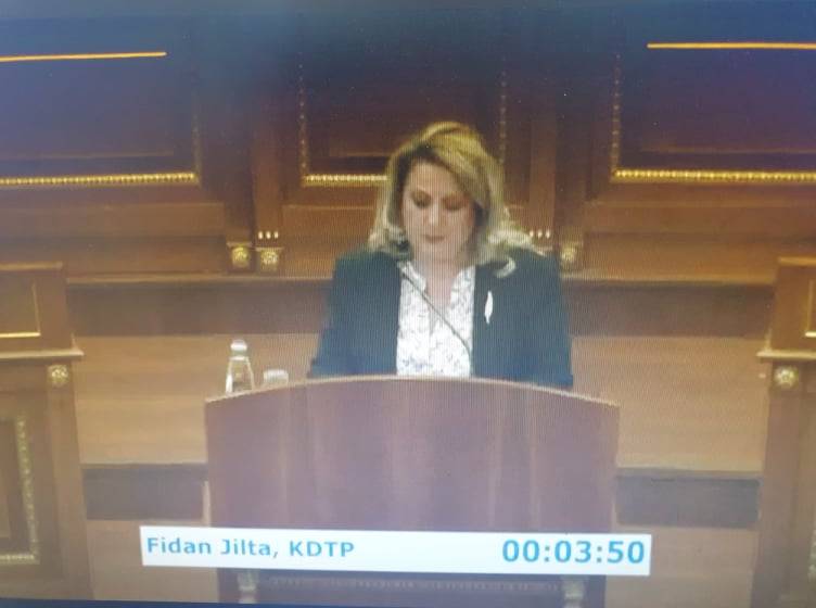 Devlet Televizyonunda Gazetecimizin Uzaklaştırılması Sesimizi Kısmak Anlamına Gelir