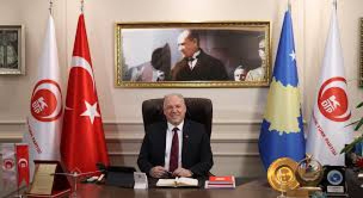 FİKRİM DAMKA LİDERLİĞİNDE KOSOVA DEMOKRATİK TÜRK PARTİSİNİN YENİ YAPILANMASI-RAİF VIRMİÇA