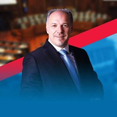 Glauk Konjufca Başkan – Fikrim Damka Başkan Yardımcısı