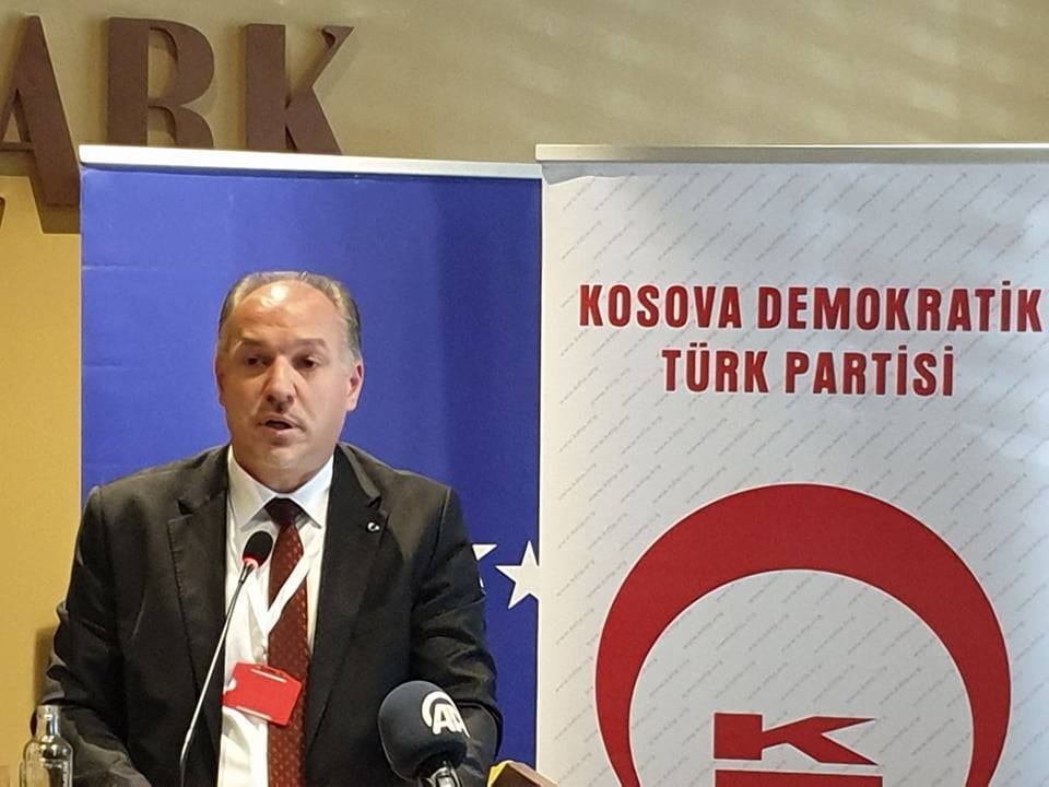 Talihsiz Bir Açıklama, Esefle Kınıyorum