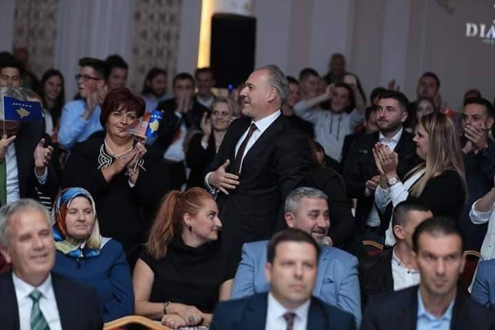 Fikrim Damka ve Müfera Şinik Güveni Tazeledi?!