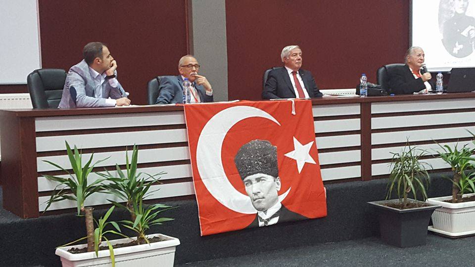 Atatürk Konser ve İki Konferansla Anıldı