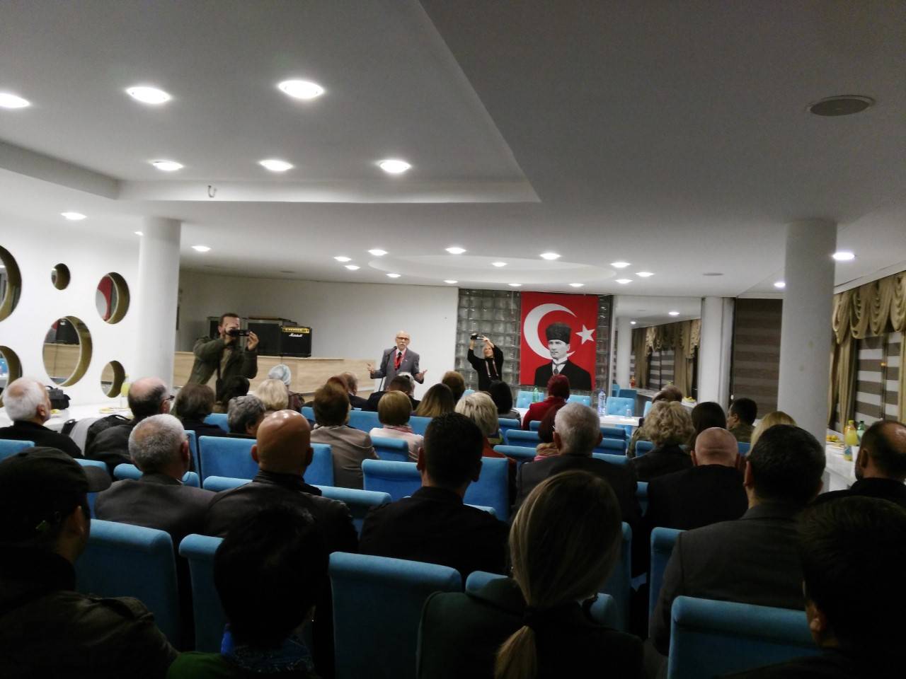 Atatürk Anma Haftası Açılış Töreniyle Başladı