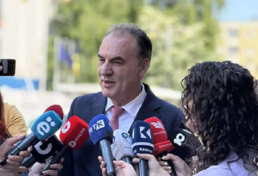 Kosova Neden Aylarca Bekletildi, Açıklama Yapılmalı