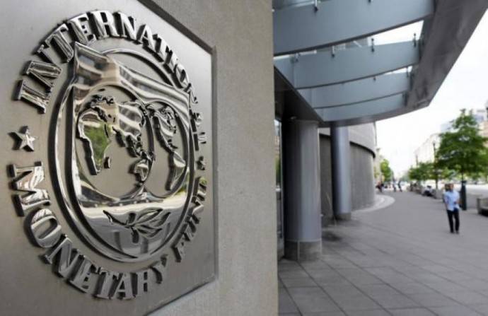 IMF: Kosova'da Maaşlar Siyasi Amaçlı Artırıldı
