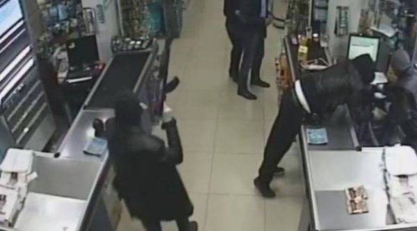 Silahlı Soygunlar Dur Durak Bilmiyor