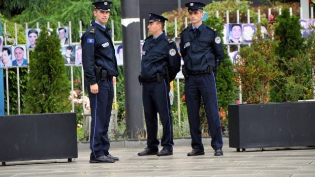 Hükümet Binaları Etrafında Ek Polis Güçleri