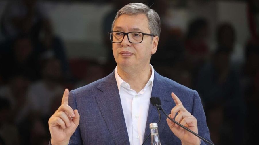 Vučić, Srebrenitsa'daki Soykırımın Yıldönümünde de Konuştu
