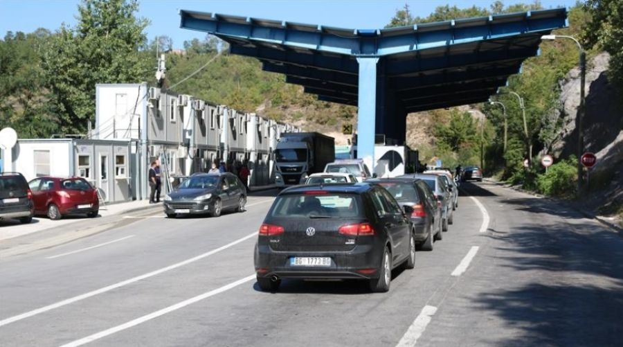 Kosova Sınır Kapılarında Güncel Durum: 1 Saat Kadar Bekleniyor