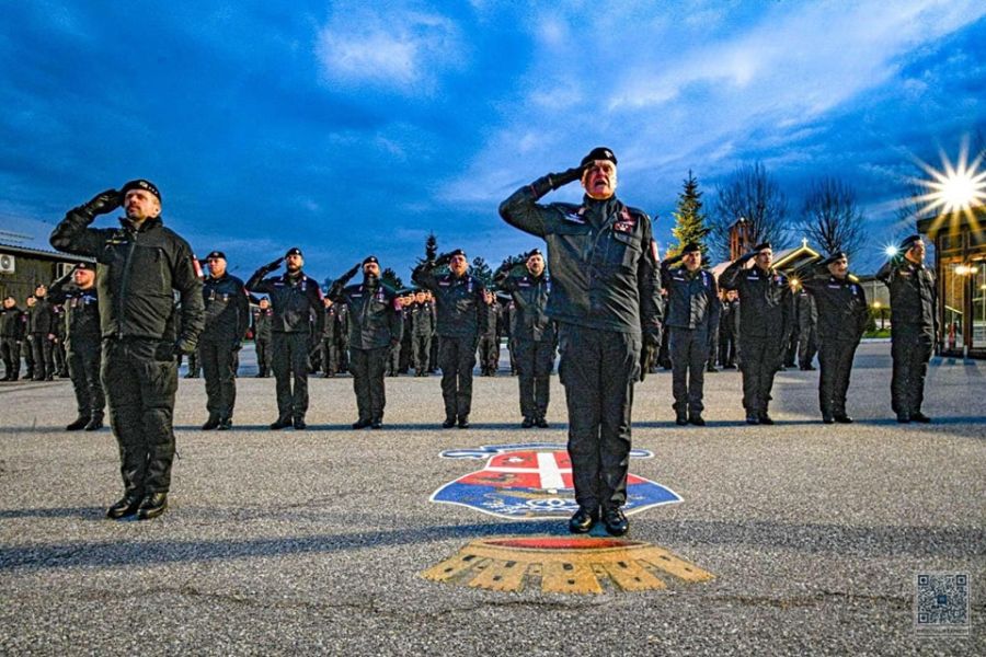 KFOR, İtalyan ve Moldova Karabinyerlerini Madalya ile Ödüllendirdi