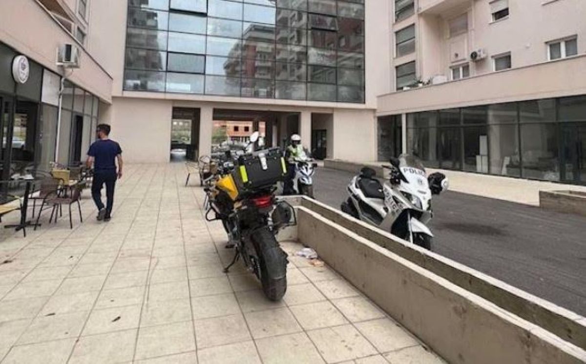 Priştine’de Motosiklet Sürücülerine 132 Ceza, 24 Motosiklete El Konuldu
