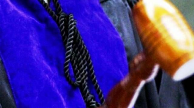 Kosova'da 7 İş Yerinde Çalışan Yetkililer Var