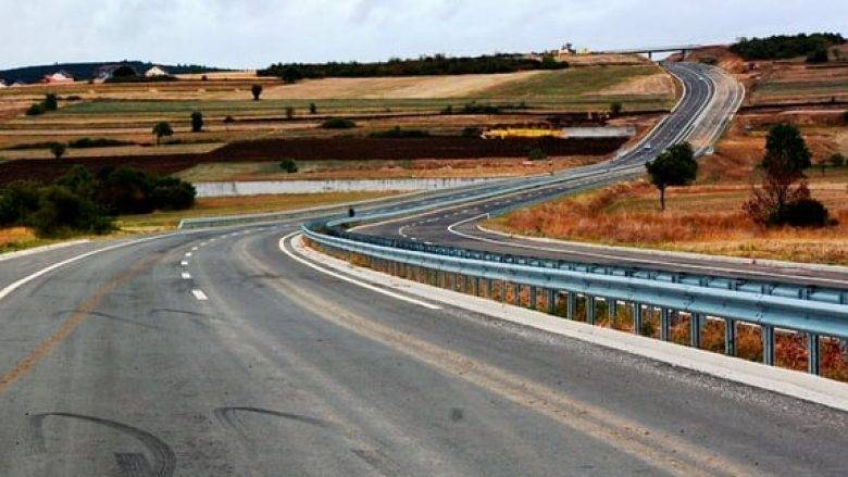 Priştine-İpek Karayolunun Genişletilmesi için Bütçe Ayrıldı