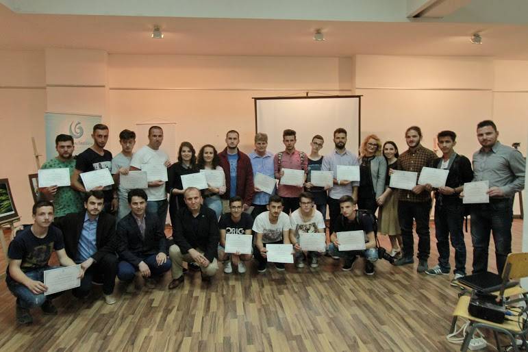İpek'te Fotoğraf Kursunu Tamamlayanlar Sergi Açtı