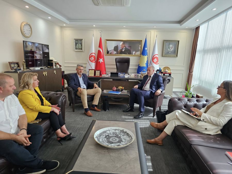 FUEN'den  KDTP’ye Ziyaret