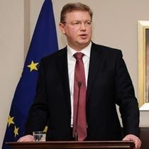 Sırbistan'ın Entegrasyonu ve Kosova Statüsü İki Paralel Süreç