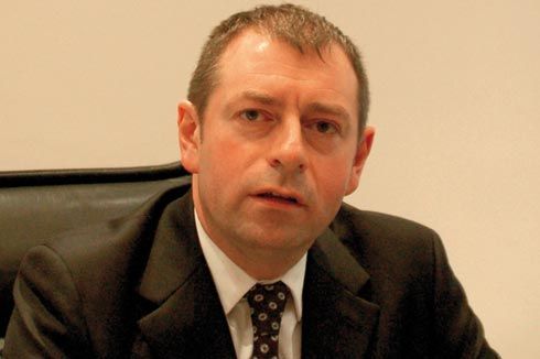 Gardeto, Soruları Cevaplamıyor