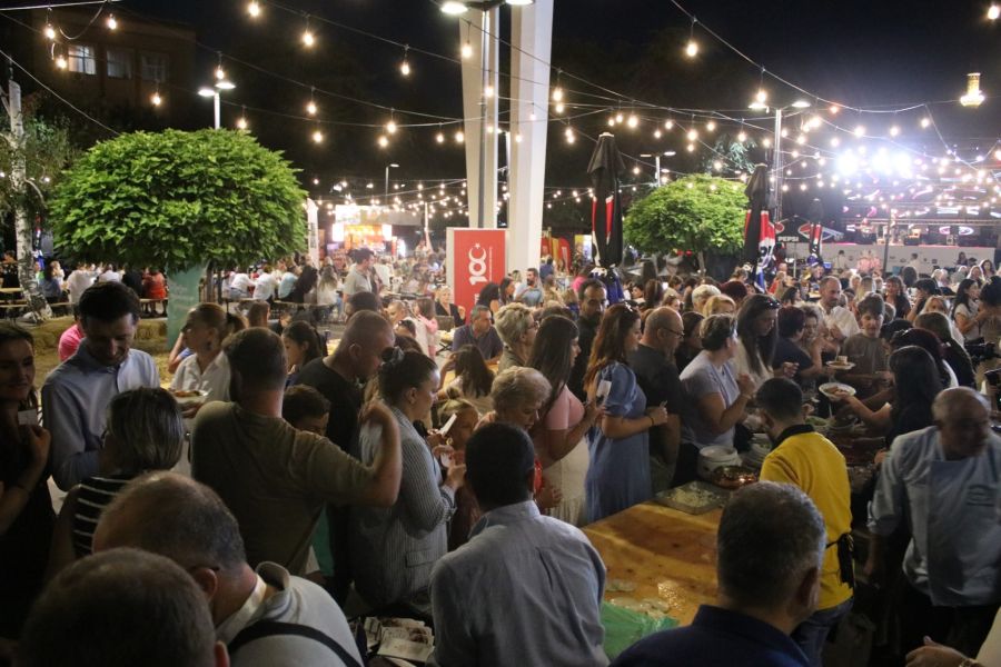 Priştine Uluslararası Gastronomi Festivalinde Unutulmaz Bir "Türk Gecesi"