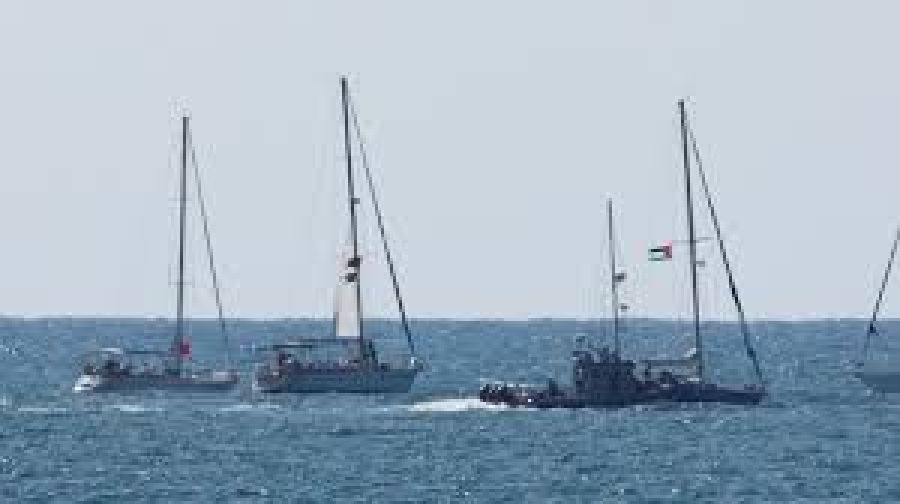 Sumud Filosu gemileri İsrail'in Aşdod limanına getirildi
