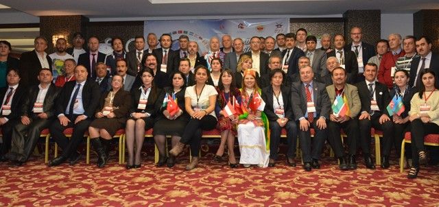 Türk Dünyası Gazetecileri Tek Yumruk Oldu