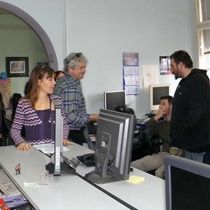 Bir Grup Kosovalı Gazeteci Sırbistanlı Meslektaşlarını Ziyaret Ediyor