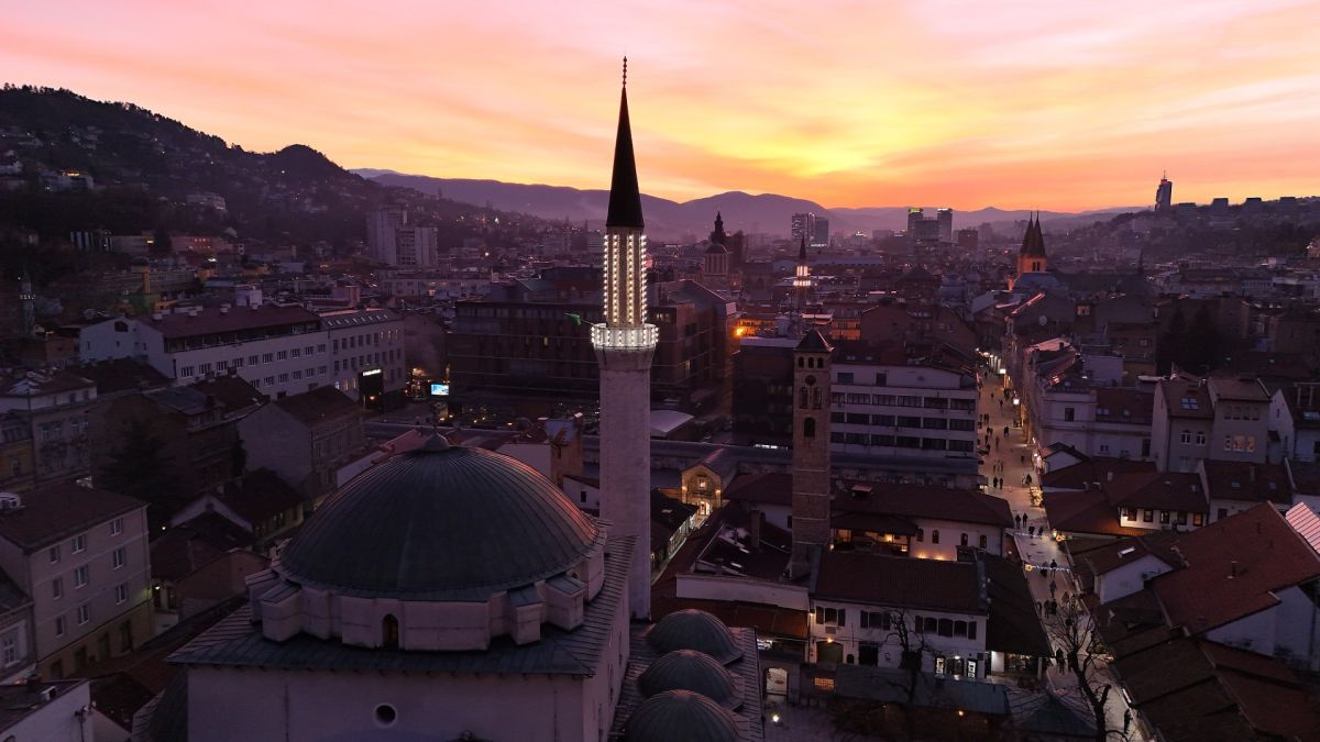Soykırım Mağduru Derneklerinden Sırbistan’daki Birlik Girişimine Tam Destek