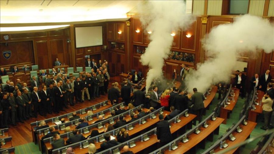 Sveçla ve Diğer Vekillerin Gözyaşartıcı Gaz Davasında Duruşma Yine Ertelendi