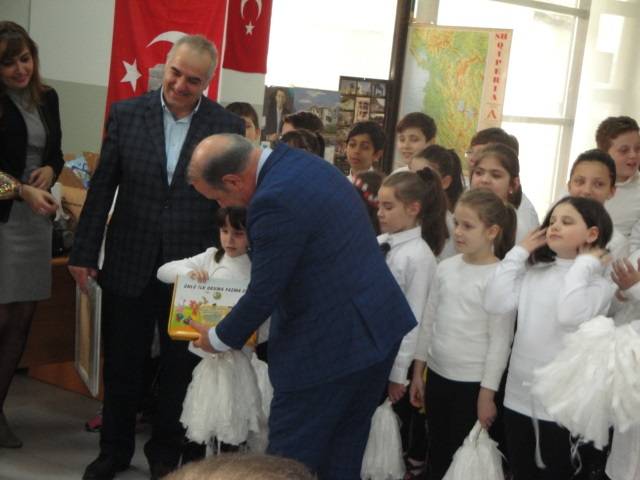 Gaziantep Üniversitesi 30 Kişilik Heyetle Kosova'da