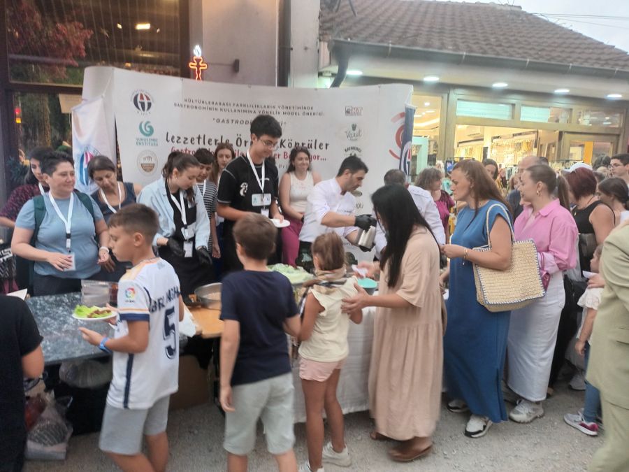 Prizren’de Gaziantep Yöresel Lezzetleri Tanıtlıyor 