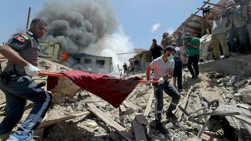 İsrail’in hava saldırılarında can kaybı 212’ye yükseldi