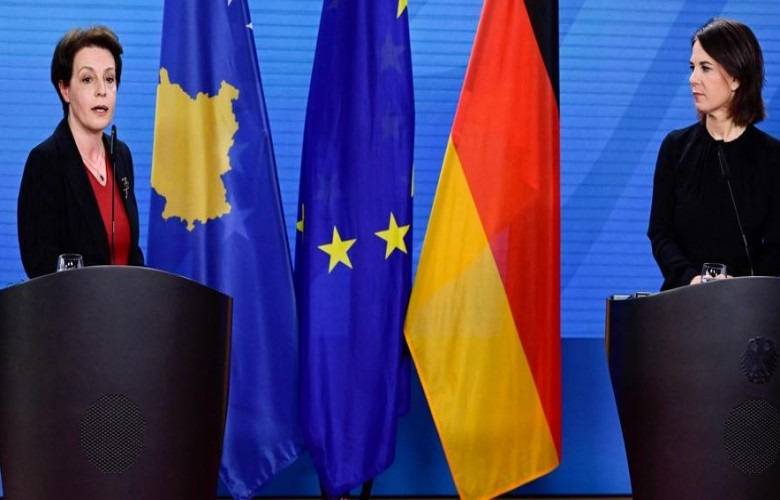 Baerbock: Sırbistan Kosova'yı Tanımadan AB'ye Giremez