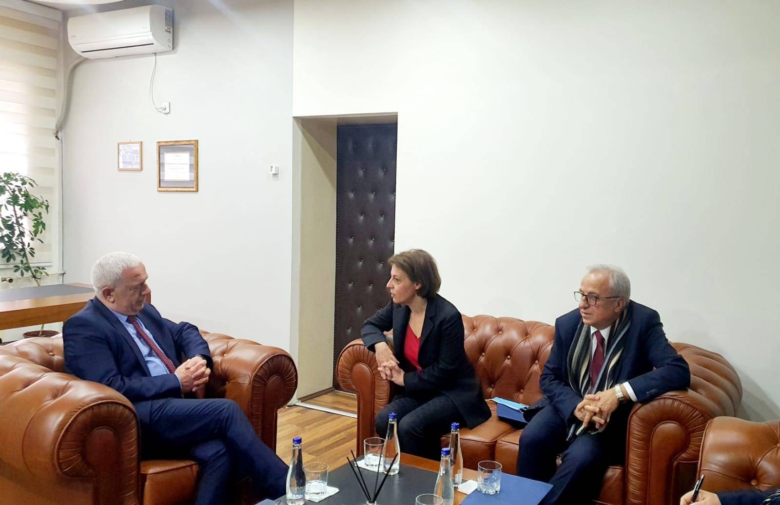Sırbistan’ın Arnavutlara Karşı Ayrımcılığından Söz Edildi