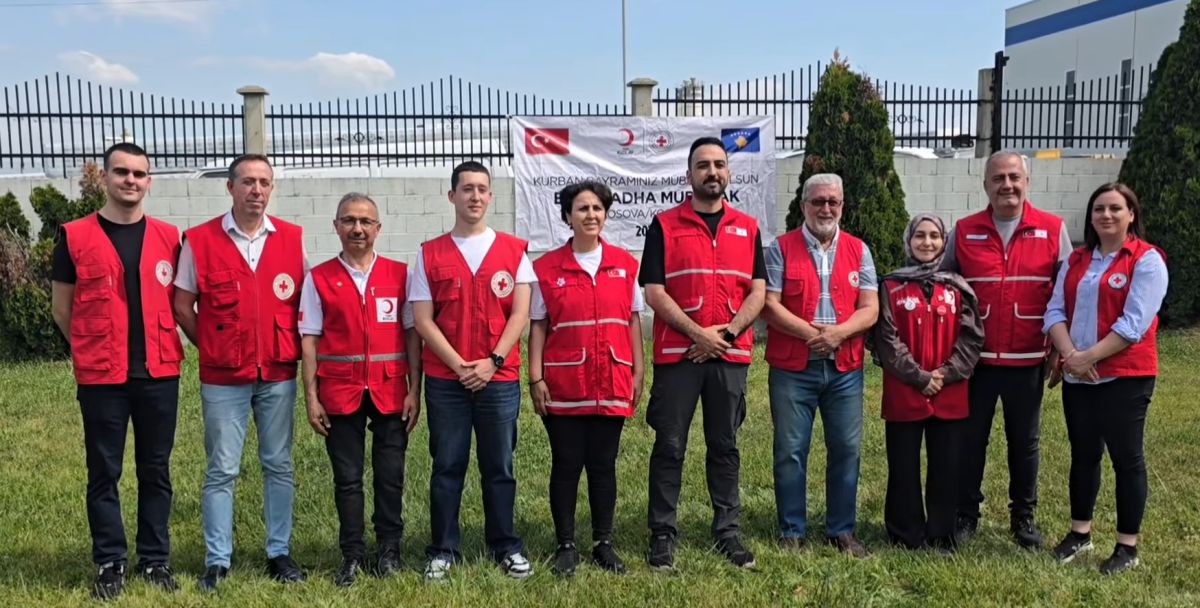 Türk Kızılay, Kosova’da Kurban Eti İhtiyaç Sahiplerine Ulaştırılıyor